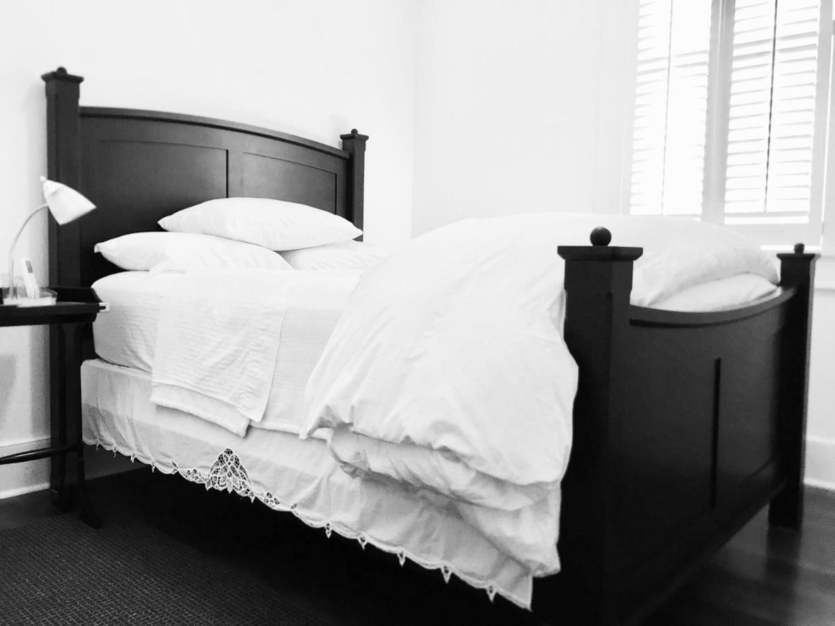 Petite Desire Apartment Ню Орлиънс Екстериор снимка