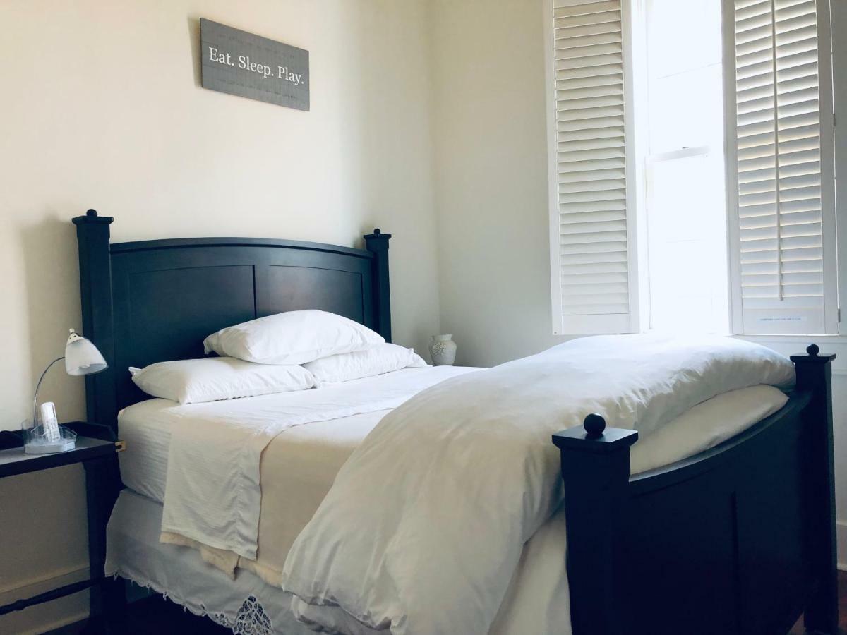 Petite Desire Apartment Ню Орлиънс Екстериор снимка